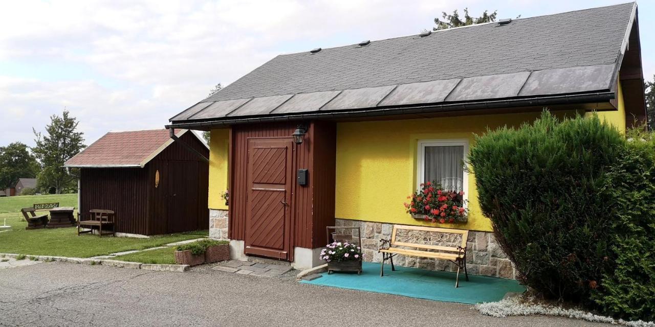 Ferienhaus Brigitte Klingenthal Exteriör bild